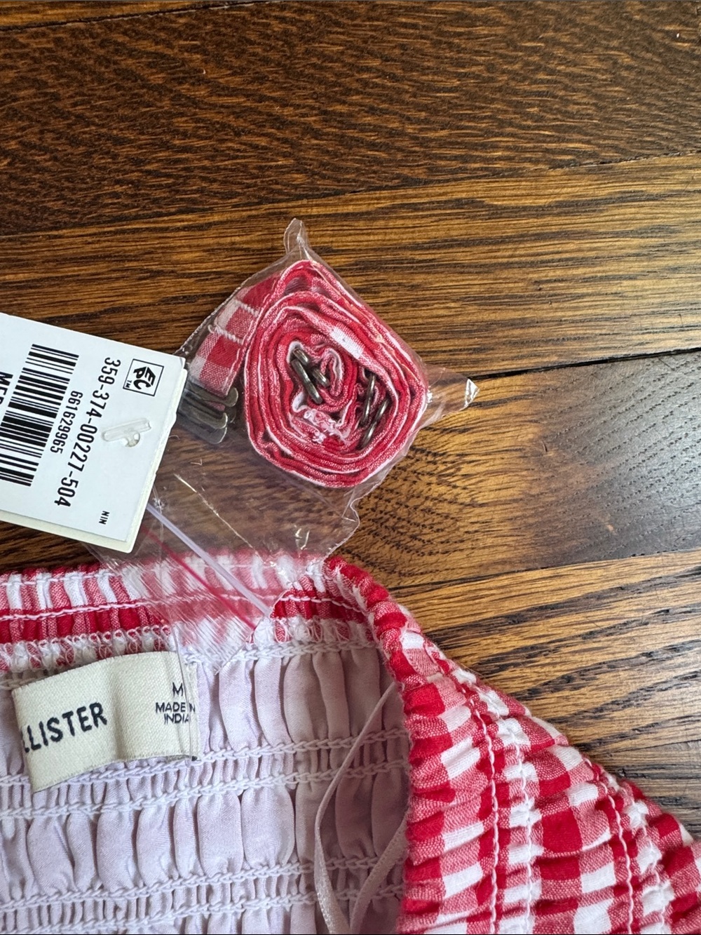 Hollister gingham romper - Picture 4 of 7
